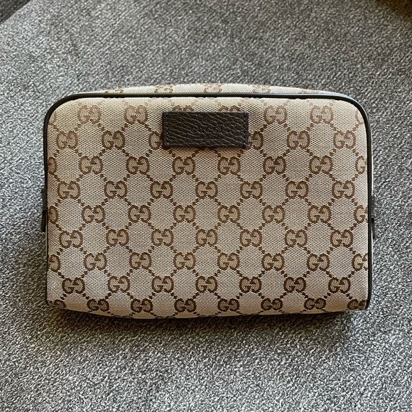 Gucci Handbags - Authentic Gucci Belt Bag